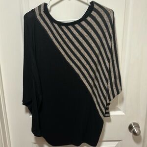 Oversized Longsleeves Lot (2)